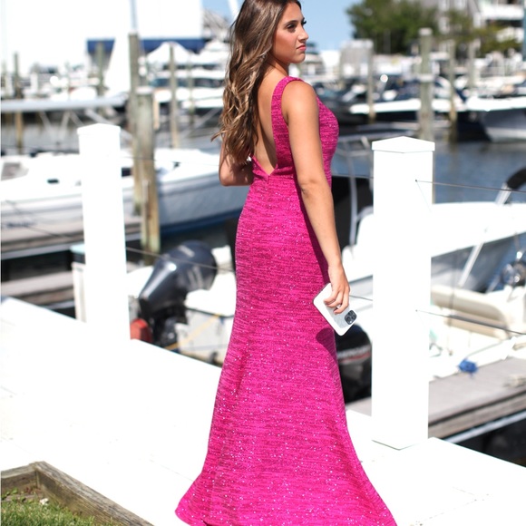 Jovani 45811 prom dress - Picture 5 of 10